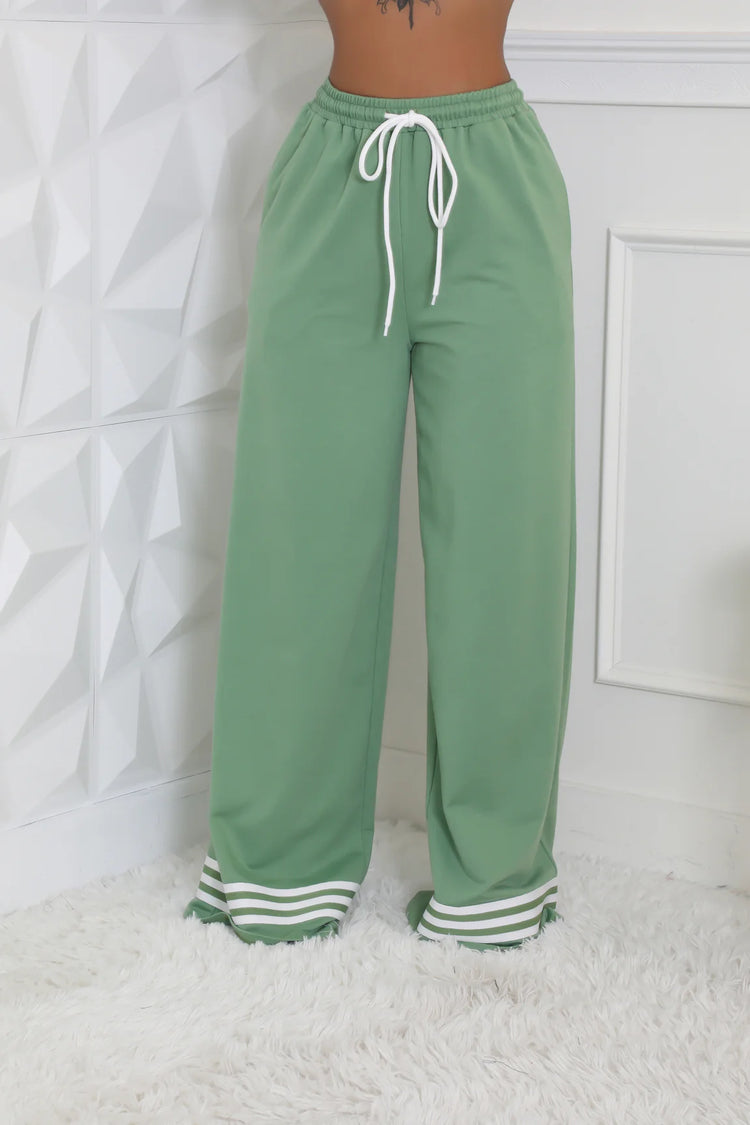Never Basic Pant