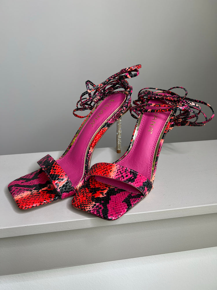 Diamond Lizzie Heel